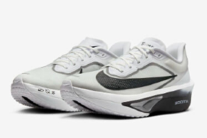 Nike Zoom Fly 6