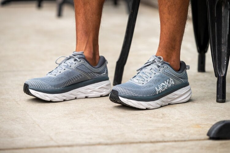 Hoka One One Bondi 7