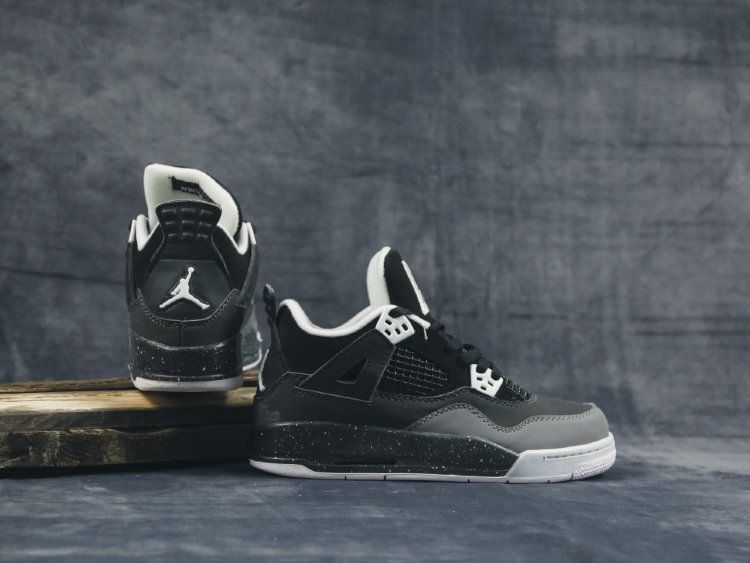Nike Air Jordan 4 retro