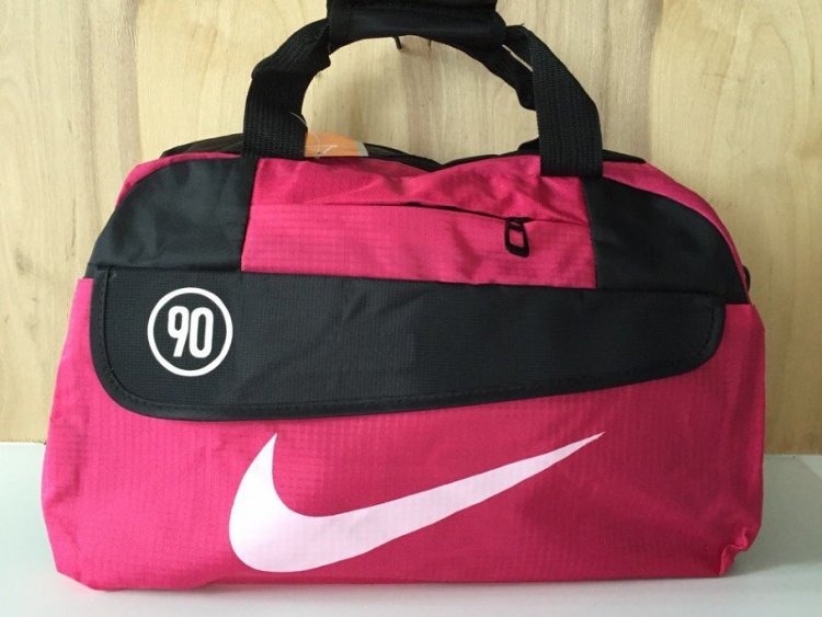 Сумка розовая Nike 90