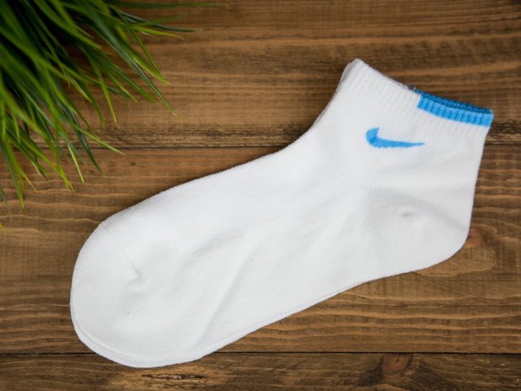 Носки женские Nike с голубым значком