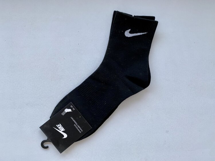 Носки Nike чёрные высокие