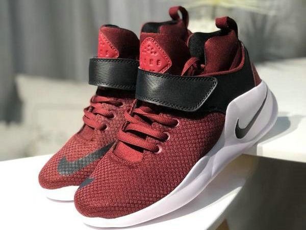 Кроссовки Nike KWAZI Burgundi