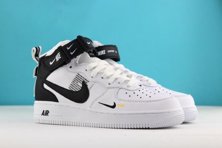 Nike Air Force 1 Mid
