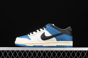 Nike SB Dunk Low 