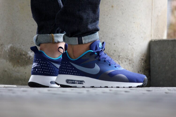 Nike Air Max Tavas черные