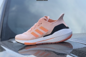 Adidas Ultraboost 21