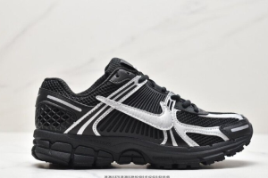 Nike Zoom Vomero 5