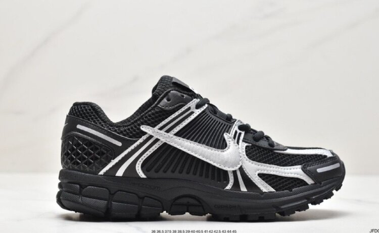 Nike Zoom Vomero 5